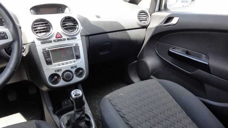 Opel Corsa 1.2