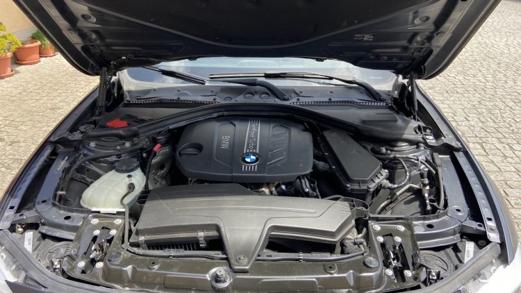BMW S&eacute;rie 3 - 316 D LINE MODERN