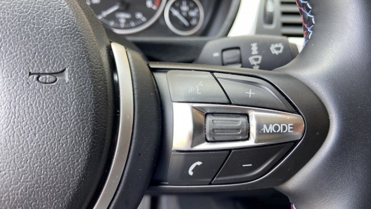 BMW S&eacute;rie 3 - 316 D LINE MODERN