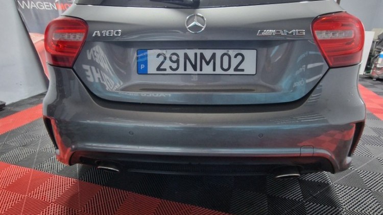 Mercedes-Benz Classe A 180 AMG