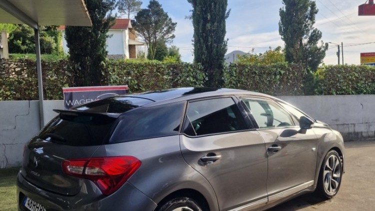 Citro&euml;n DS5 Hibrido