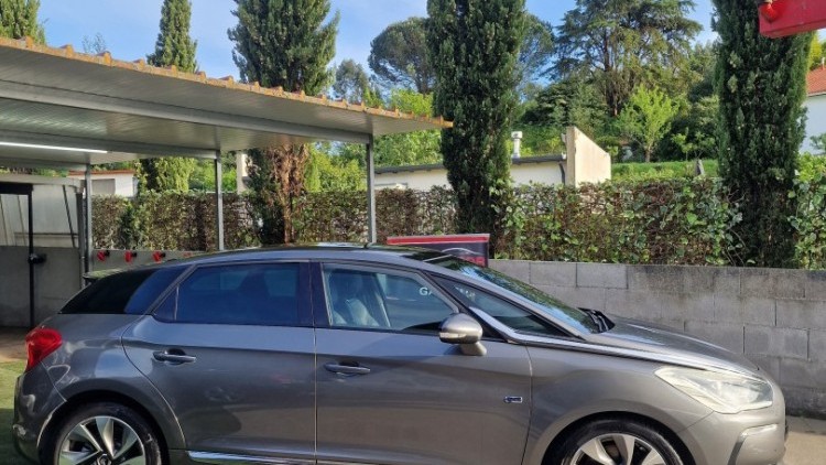 Citro&euml;n DS5 Hibrido