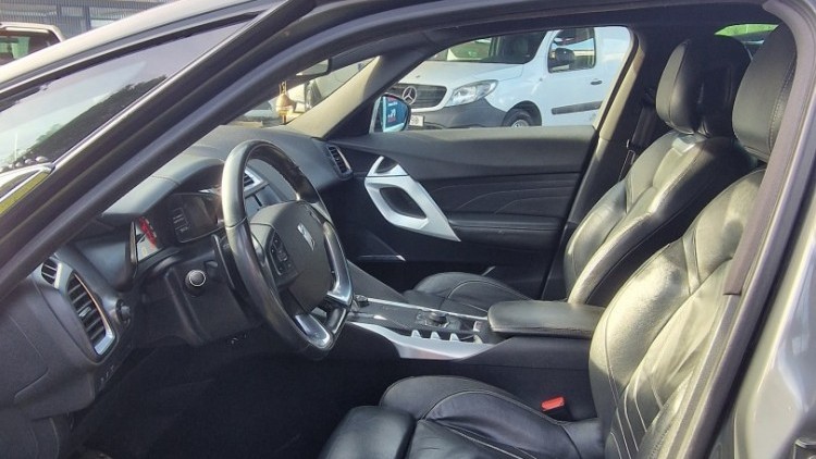 Citro&euml;n DS5 Hibrido