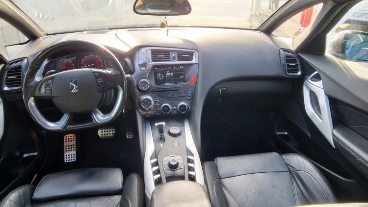 Citro&euml;n DS5 Hibrido