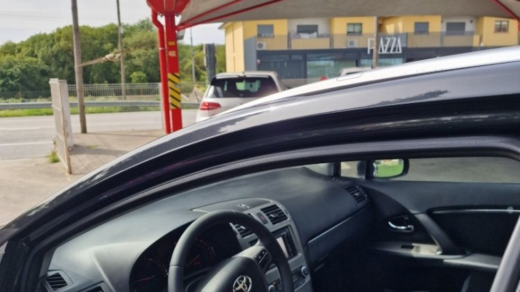 Toyota Avensis D4D