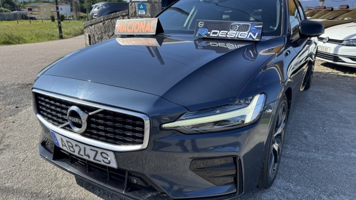 Volvo V60 R design