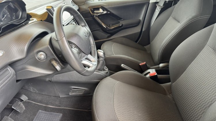 Peugeot 208 1.2 Sytle