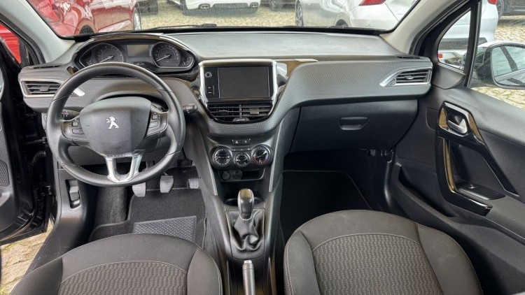 Peugeot 208 1.2 Sytle