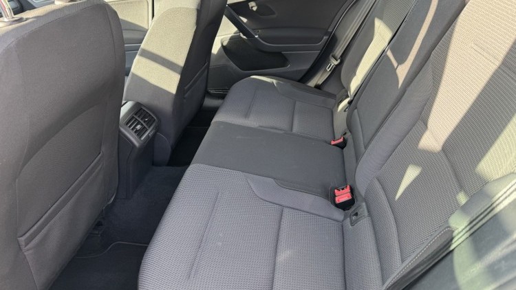 Volkswagen Golf VII 1.6 TDI