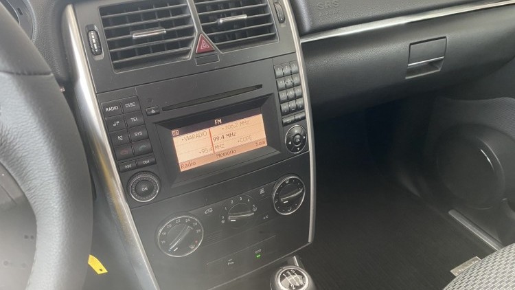 Mercedes-Benz Classe B 160 "Blueeficiency" (99 MIL KMs)