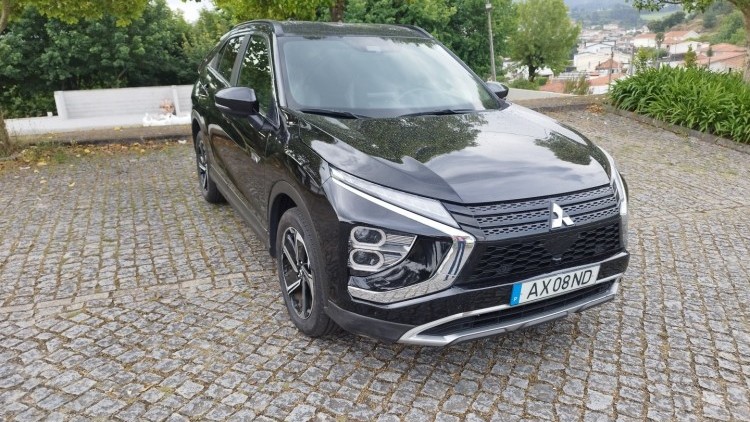 Mitsubishi Eclipse CROSS 2.4 PHEV 4WD AUTO