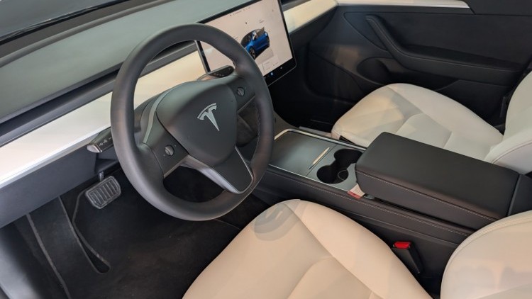 Tesla Model 3 dual motor long range
