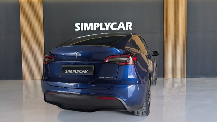 Tesla Model Y dual motor long range