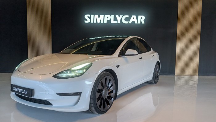 Tesla Model 3 Preformance