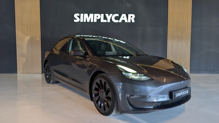 Tesla Model 3 Preformance