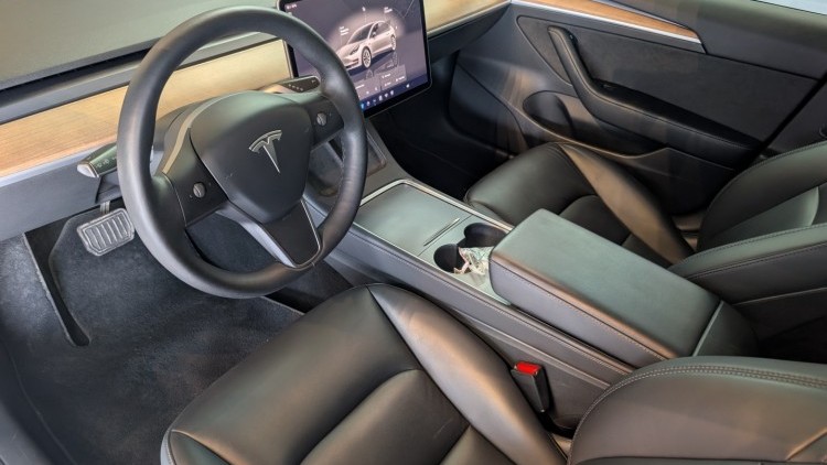 Tesla Model 3 dual motor long range