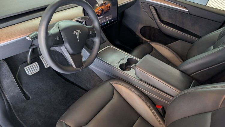 Tesla Model Y Performance Dual Motor AWD