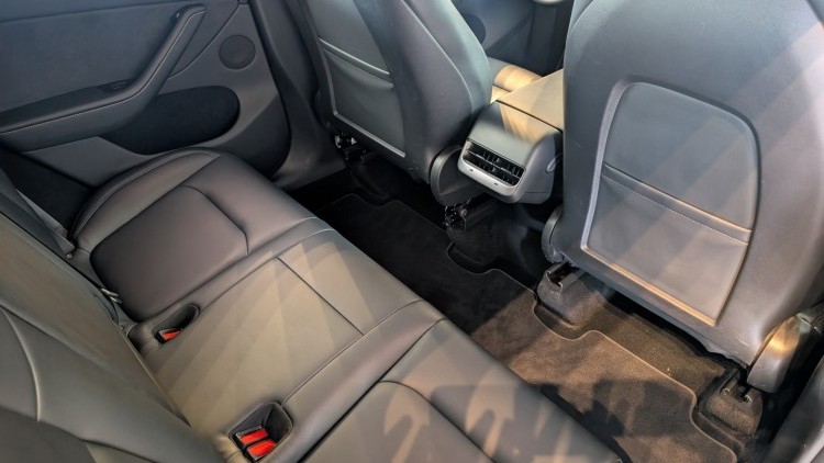 Tesla Model Y Performance Dual Motor AWD