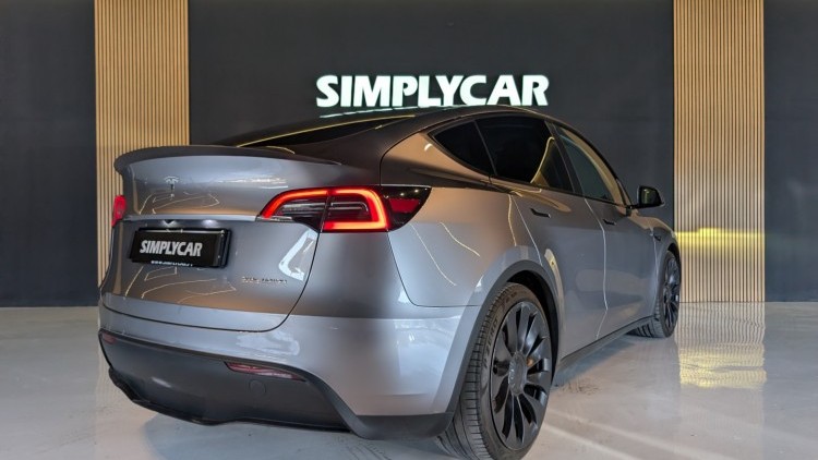 Tesla Model Y Performance Dual Motor AWD