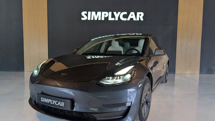 Tesla Model 3 dual motor long range