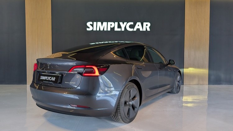 Tesla Model 3 dual motor long range
