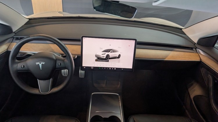 Tesla Model 3 Preformance