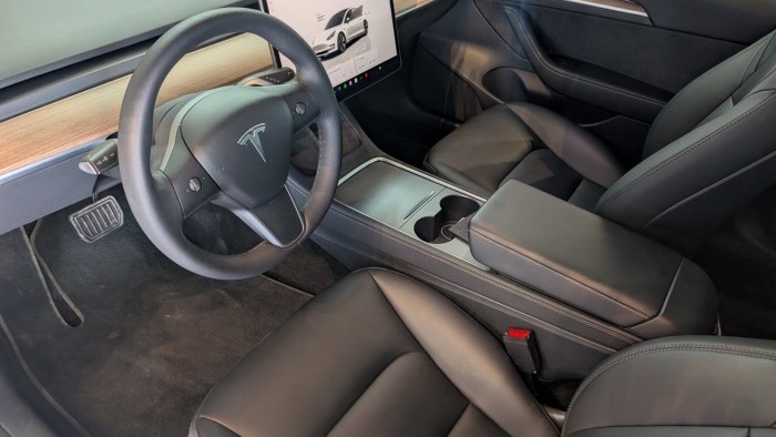 Tesla Model 3 dual motor long range