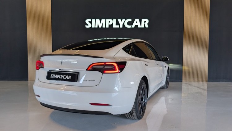 Tesla Model 3 dual motor long range