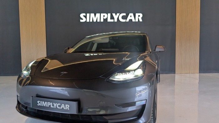 Tesla Model 3 dual motor long range