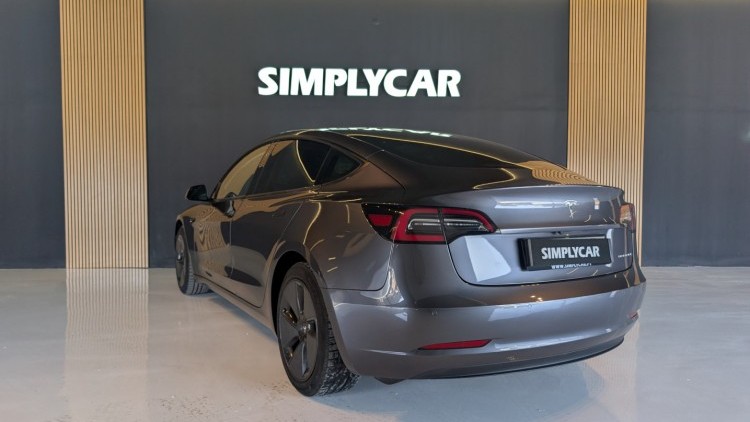 Tesla Model 3 dual motor long range