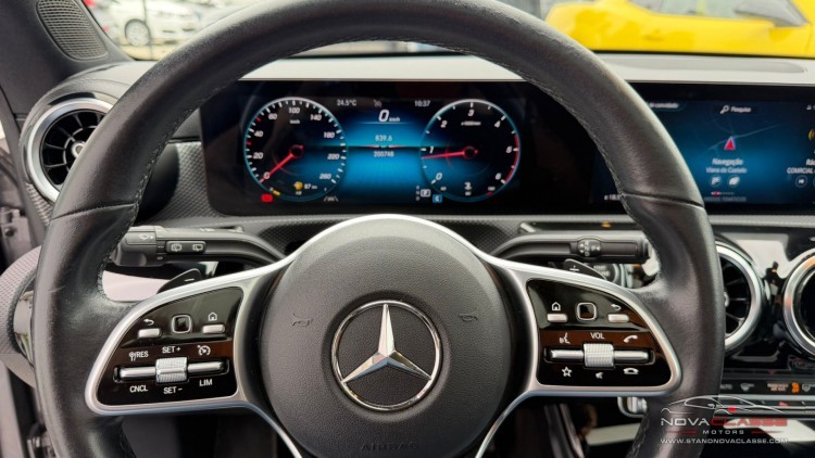 Mercedes-Benz Classe CLA 200 Shooting Brake Progressive Aut.