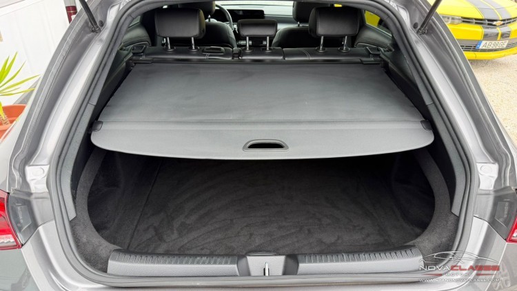 Mercedes-Benz Classe CLA 200 Shooting Brake Progressive Aut.