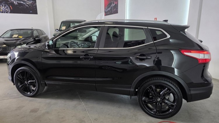 Nissan Qashqai BLACK EDITION Edi&ccedil;&atilde;o limitada