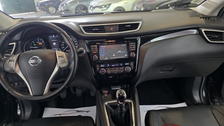 Nissan Qashqai BLACK EDITION Edi&ccedil;&atilde;o limitada