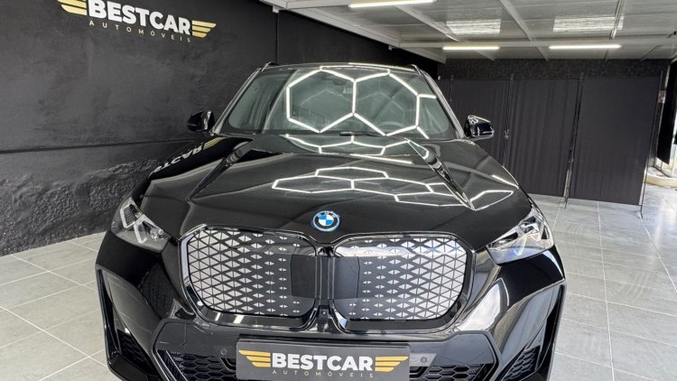 BMW Ix1 eDrive20 M Sport Pro