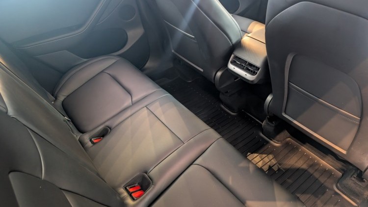 Tesla Model Y Performance Dual Motor AWD
