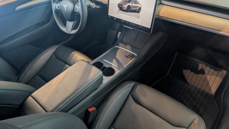 Tesla Model Y Performance Dual Motor AWD