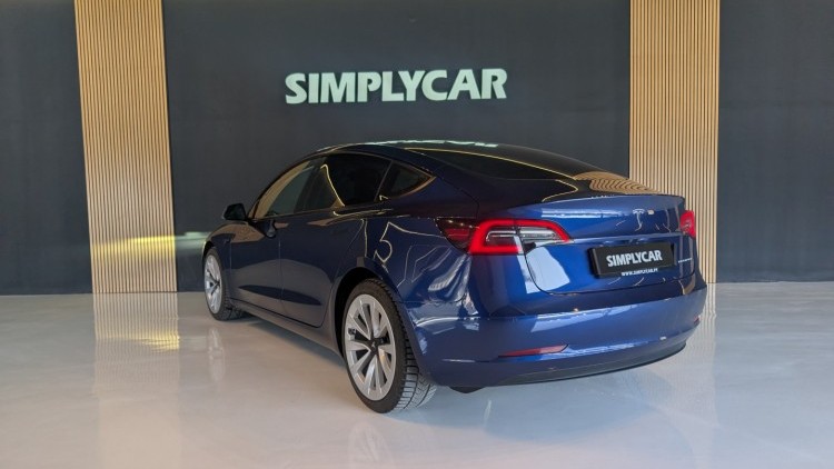 Tesla Model 3 Long-Range Dual Motor AWD