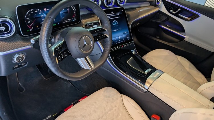 Mercedes-Benz Classe C - C 300 H&iacute;brido