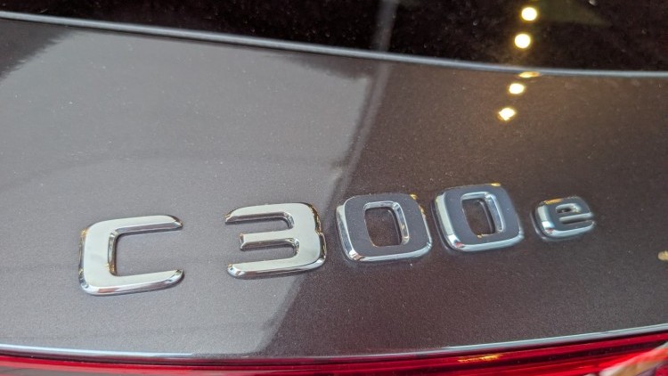 Mercedes-Benz Classe C - C 300 H&iacute;brido