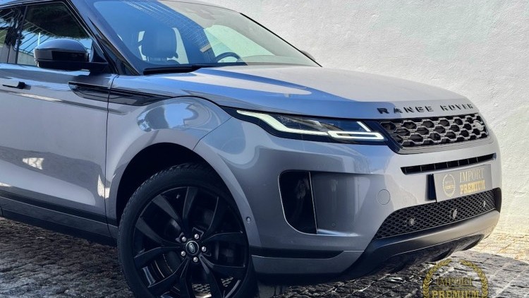 Land Rover Range Rover P300e R-Dynamic SE