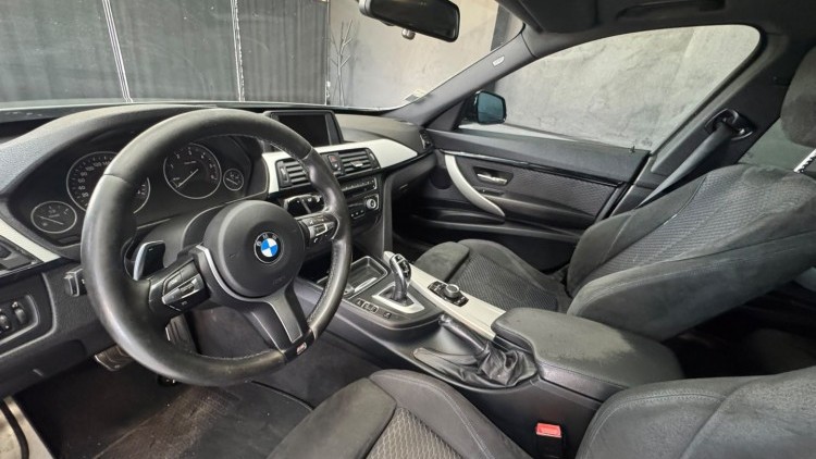 BMW S&eacute;rie 3 - 320 GT Pack M