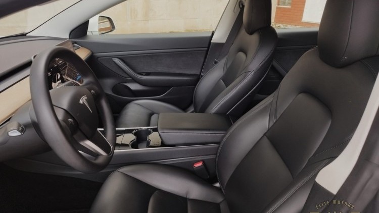 Tesla Model 3 Standard Range Plus RWD