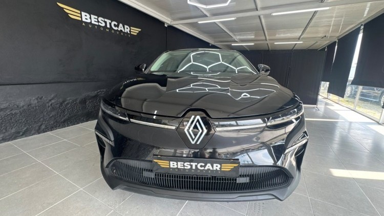 Renault M&eacute;gane E-Tech