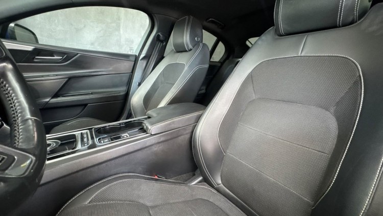 Jaguar Xe 2.0 D R-Sport Aut.