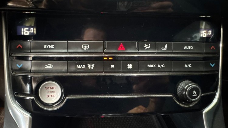 Jaguar Xe 2.0 D R-Sport Aut.