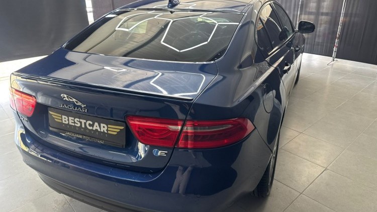 Jaguar Xe 2.0 D R-Sport Aut.