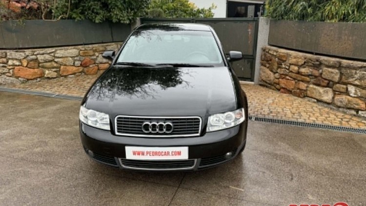 Audi A4 ADVANCE