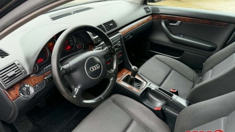 Audi A4 ADVANCE