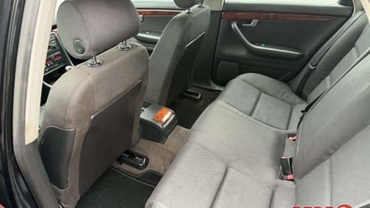 Audi A4 ADVANCE